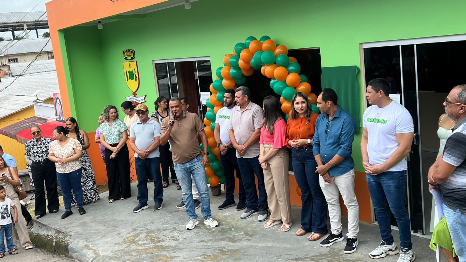 Com emenda do Dep. Federal Cel. Ulysses, Prefeito Valdélio inaugura Farmácia Popular em Marechal Thaumaturgo