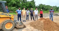 Vereadores acompanham andamento de obra do Aeródromo